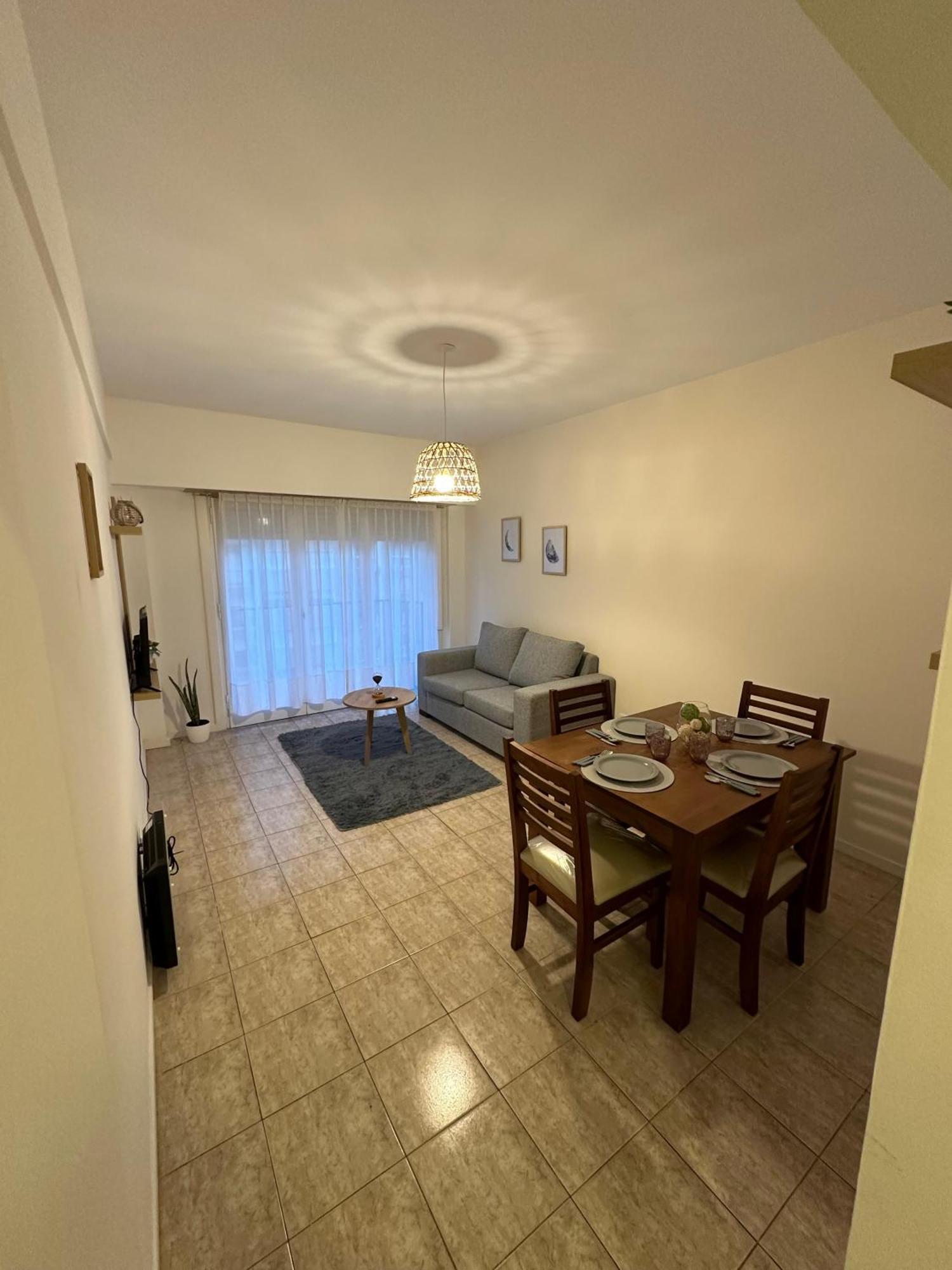 Apartment Av Colon 1
